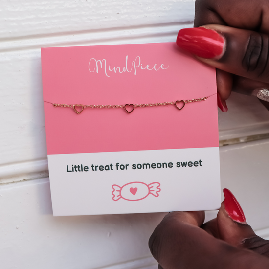 Bracelet 5 hearts - gold