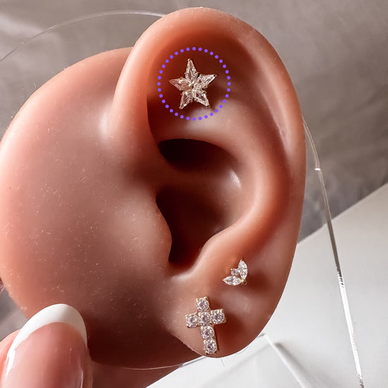Ear Piercing Star -  titanium | gold