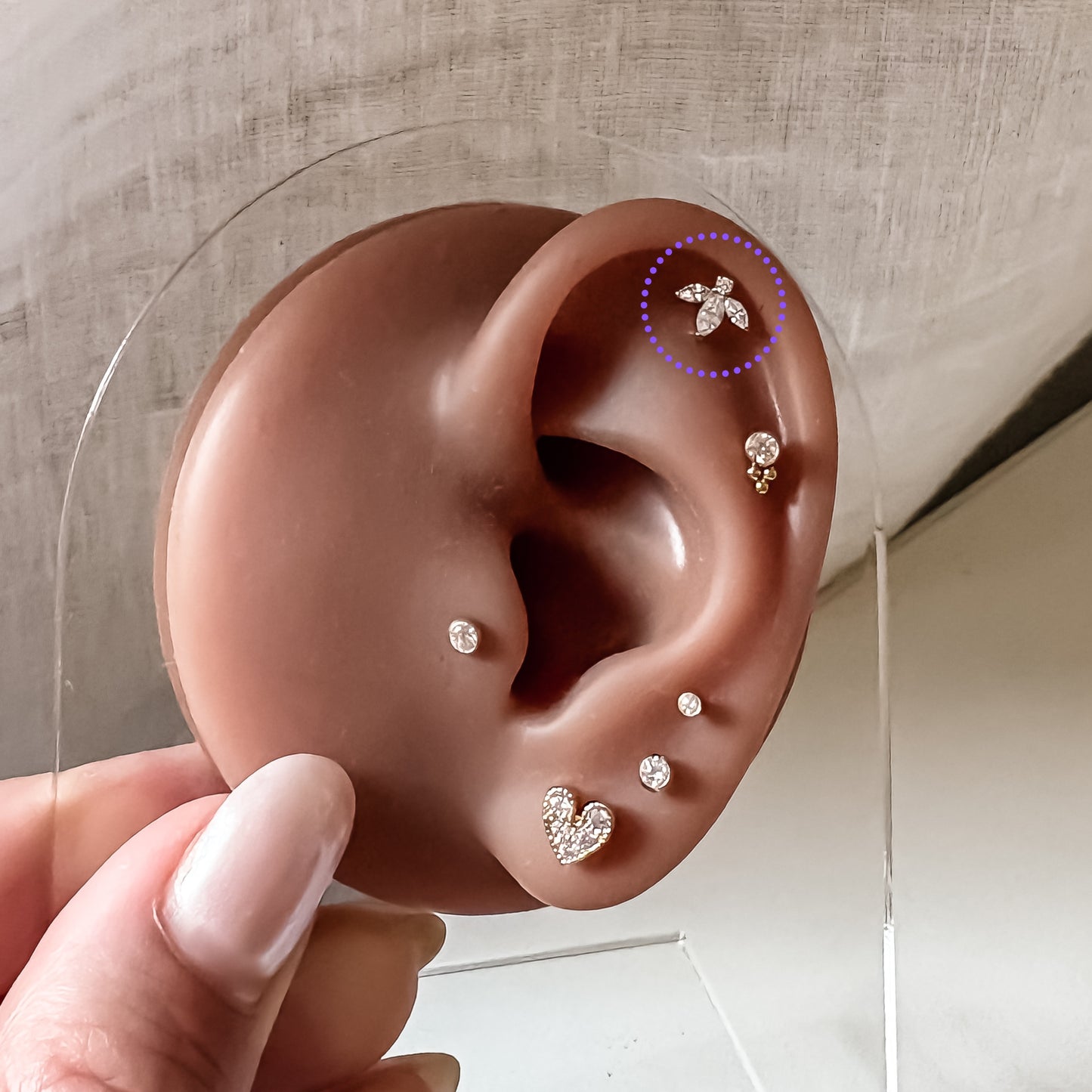Ear Piercing Zola -  titanium | gold