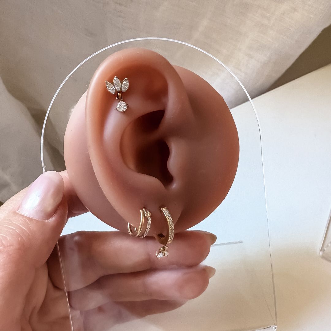 Ear Piercing Jolie -  titanium | gold