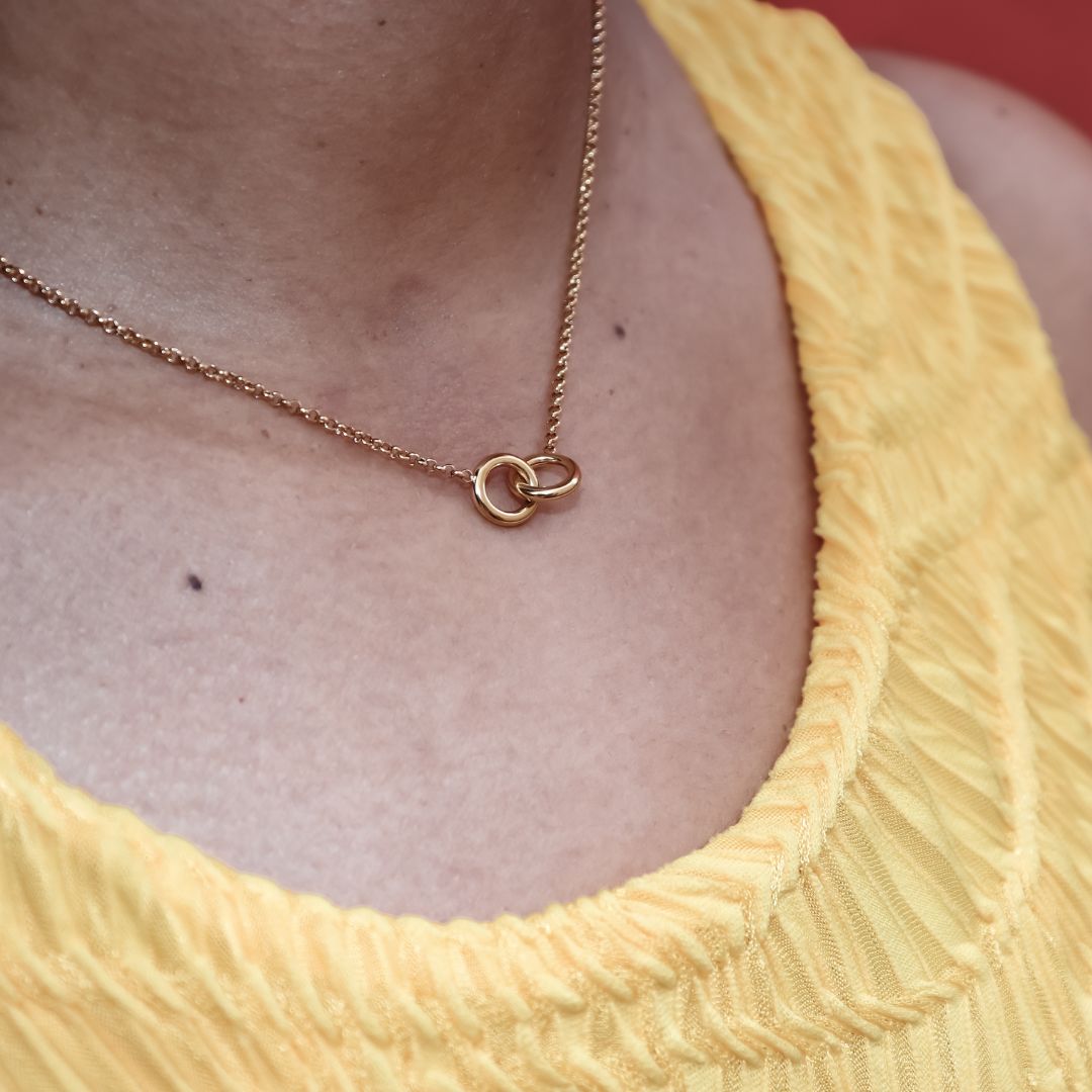 Necklace connected - gold & silver