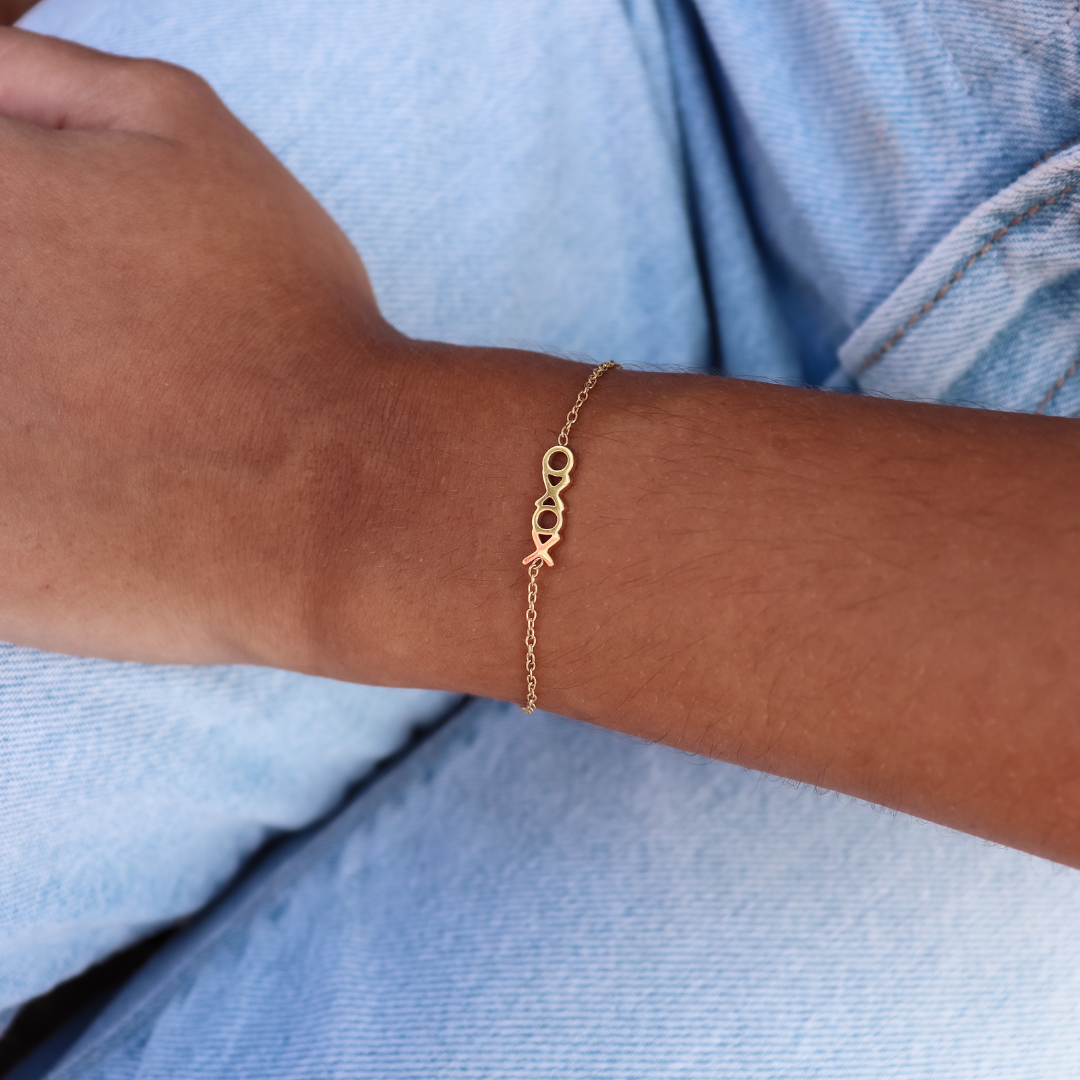 Xoxo 2025 gold bracelet