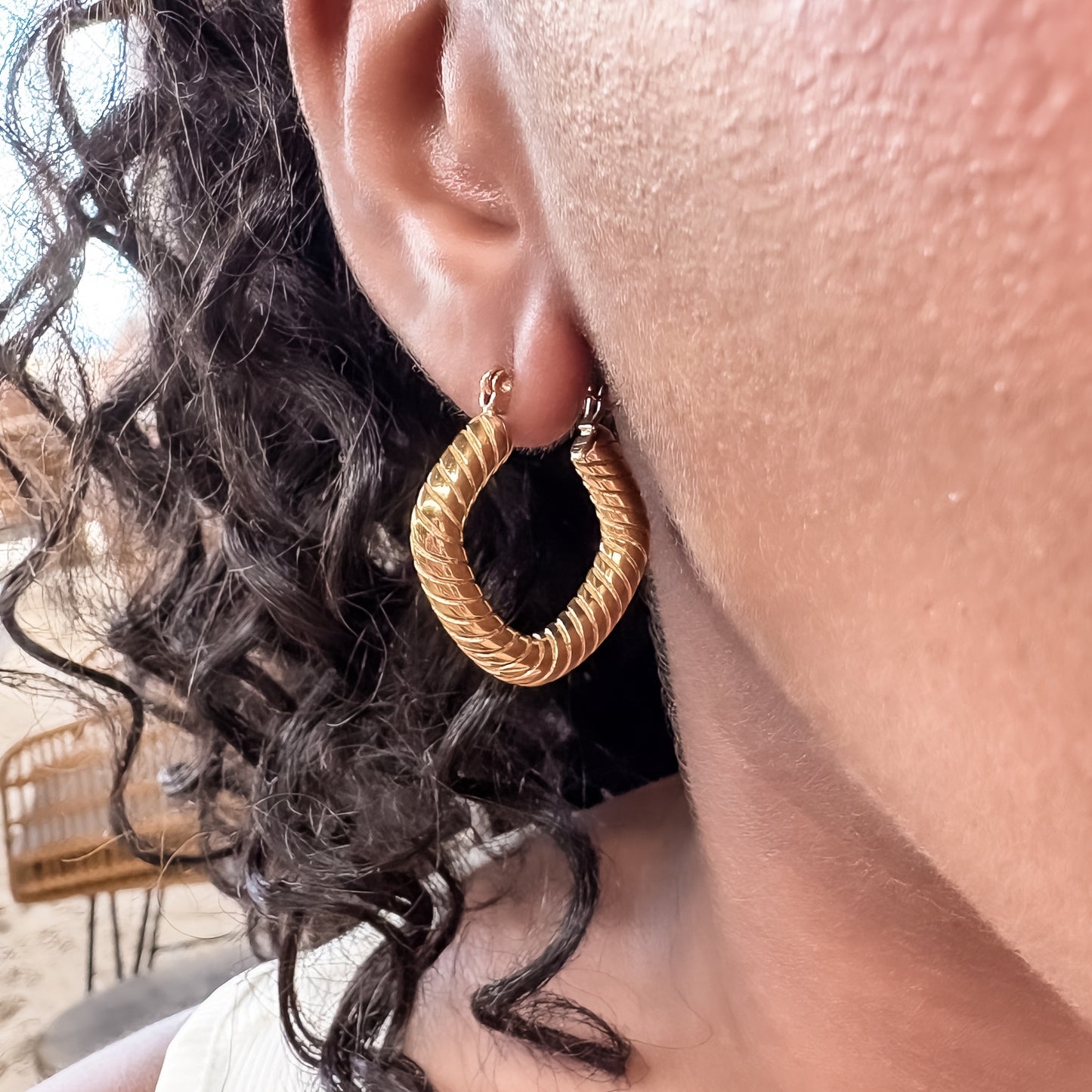 Earring Hoops Shaped - 22 mm| gold