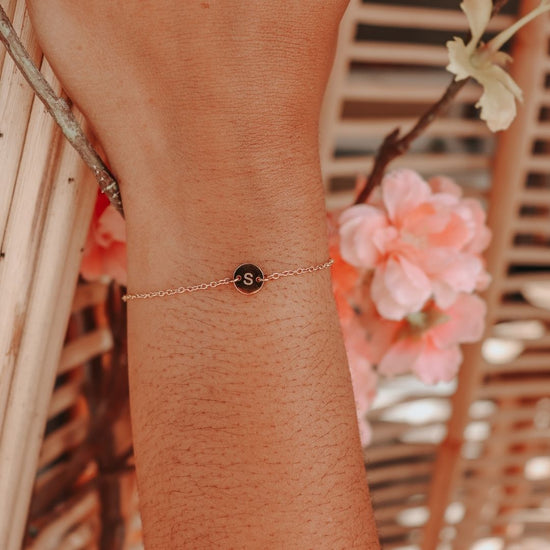 Bracelet initial mini disc | A to Z - gold, silver & rose