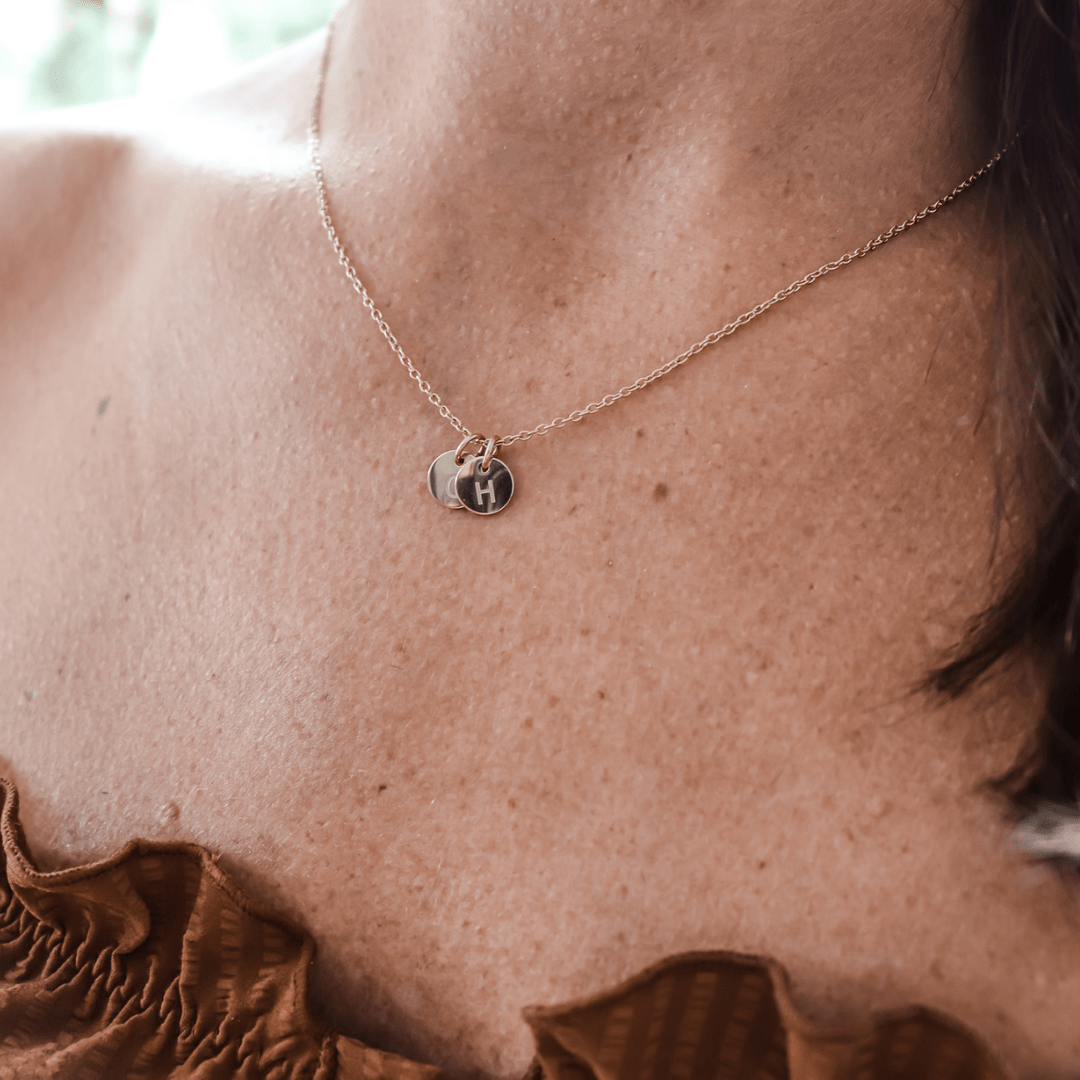 Necklace initial mini disc | A to Z - gold